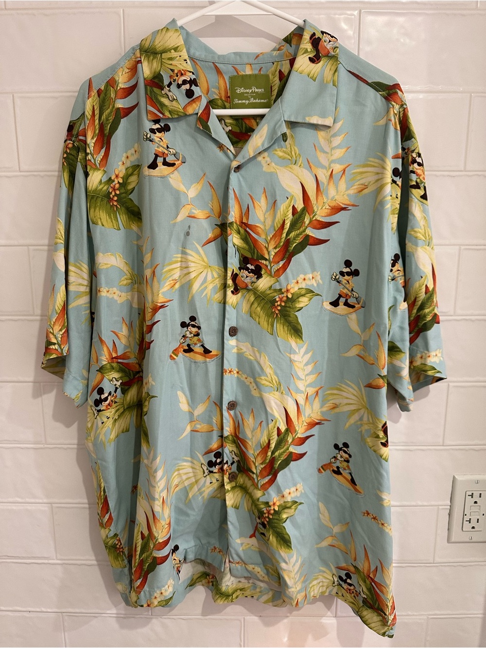 Tommy Bahama Mens Large Blue Disney Mickey Surf Silk Camp Shirt Disney Parks